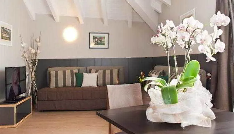 Hotel Osteria Della Pista Dal 1875 Касорате-Семпьоне 4*,