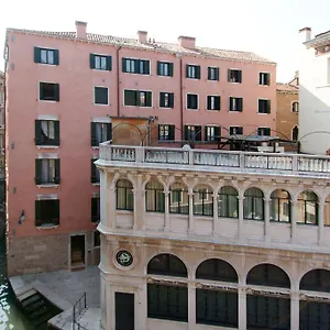 Corte Grimani 3*, Venetië Italië