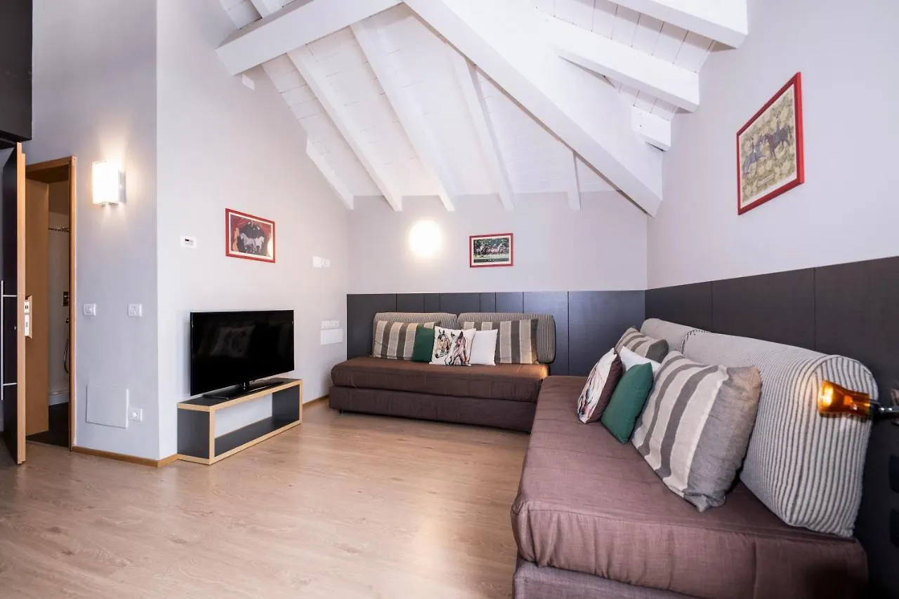 ****  Hotel Osteria Della Pista Dal 1875 Casorate Sempione Italien